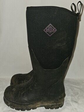 Muck Boots Women's Black Tall Chore Boot - Size 7